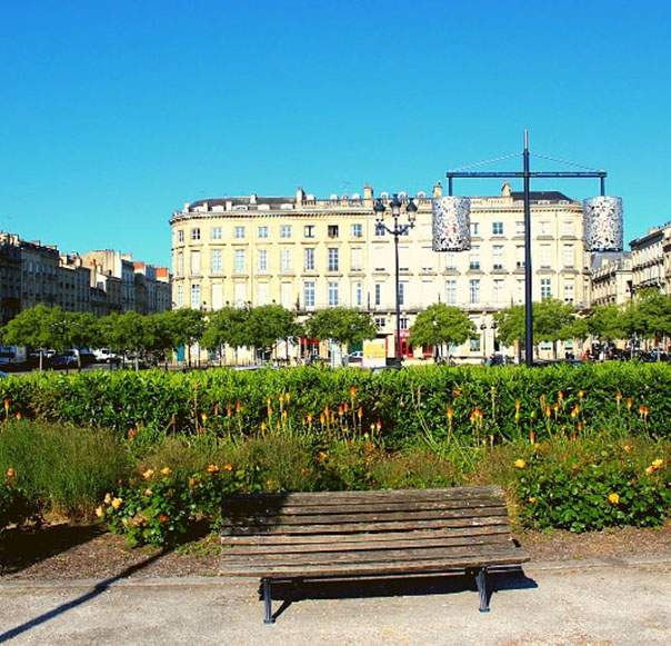 vtc bordeaux voiture chauffeur ed car wine tour Bordeaux visite